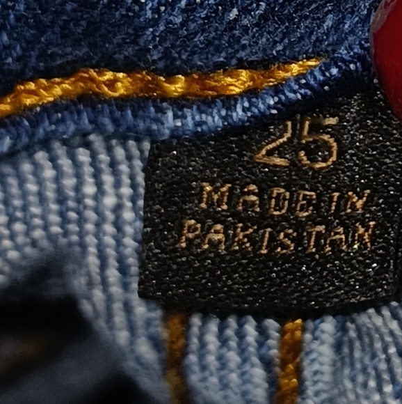 Women's Raw Hem Frye Skinny Jeans - Picture 7 of 10